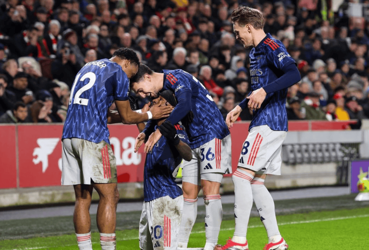 一场1-1让争冠形势大乱，前2只差4分，阿森纳翻车，曼城争冠有戏